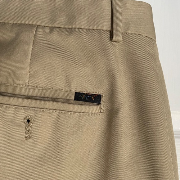 Greg Norman golf pants 33x32 flat front drifit - Picture 2 of 5